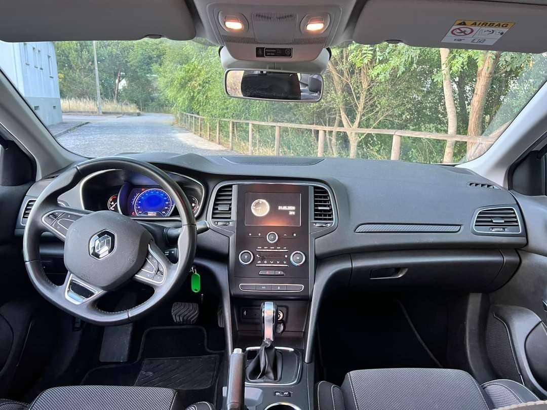 renault-megane-sport-tourer-2019-diesel-1461cc
