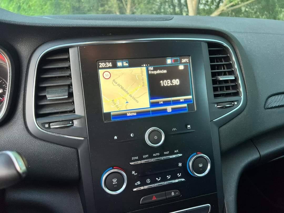 renault-megane-sport-tourer-2019-diesel-1461cc