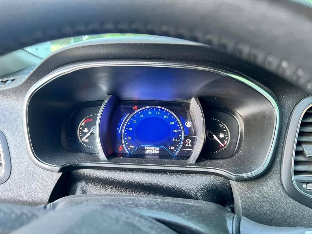 renault-megane-sport-tourer-2019-diesel-1461cc