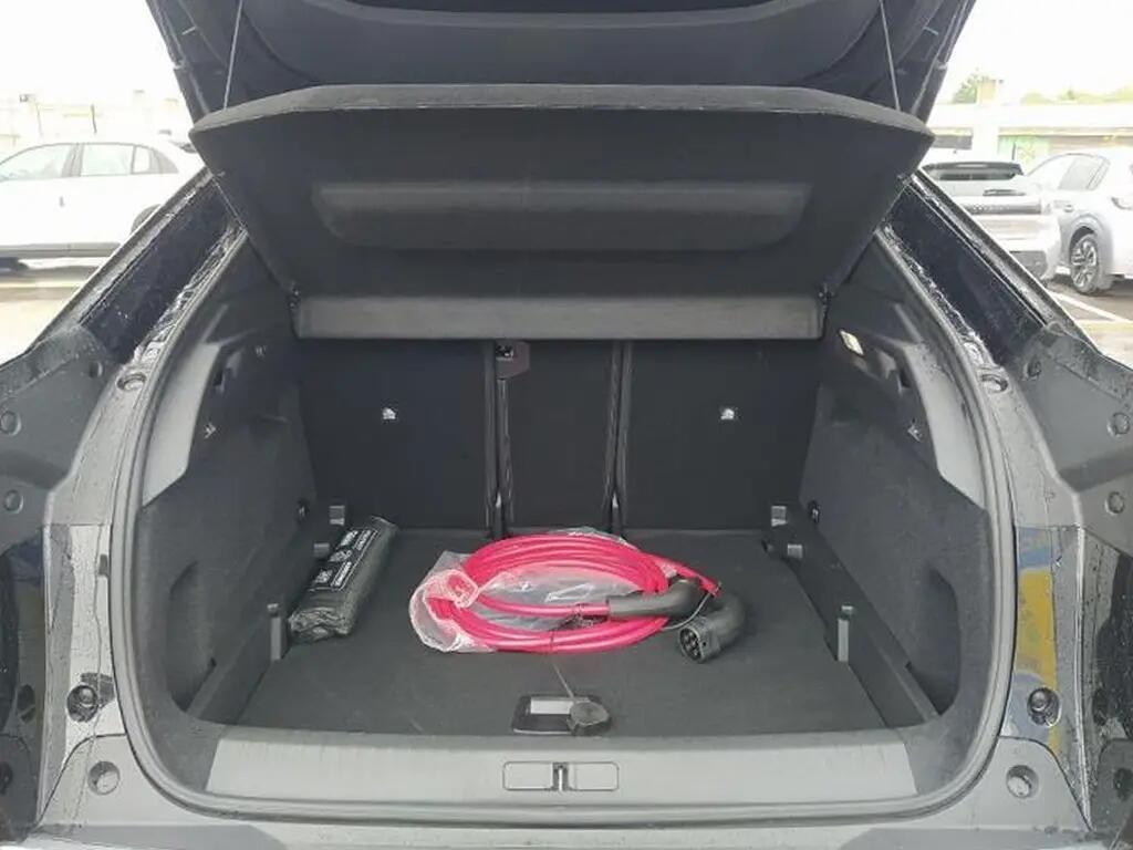 peugeot-e-3008-2025-eletrico-0cc