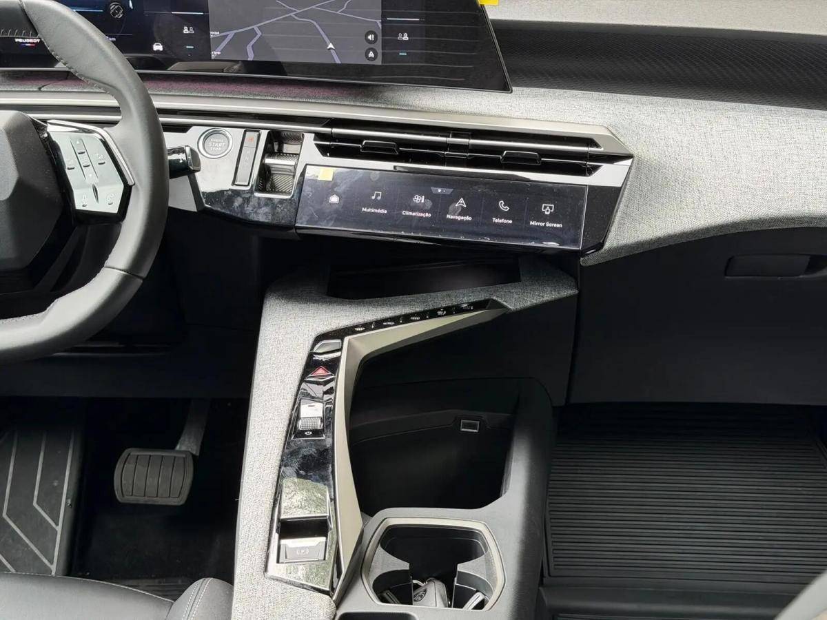 peugeot-e-3008-2025-eletrico-0cc
