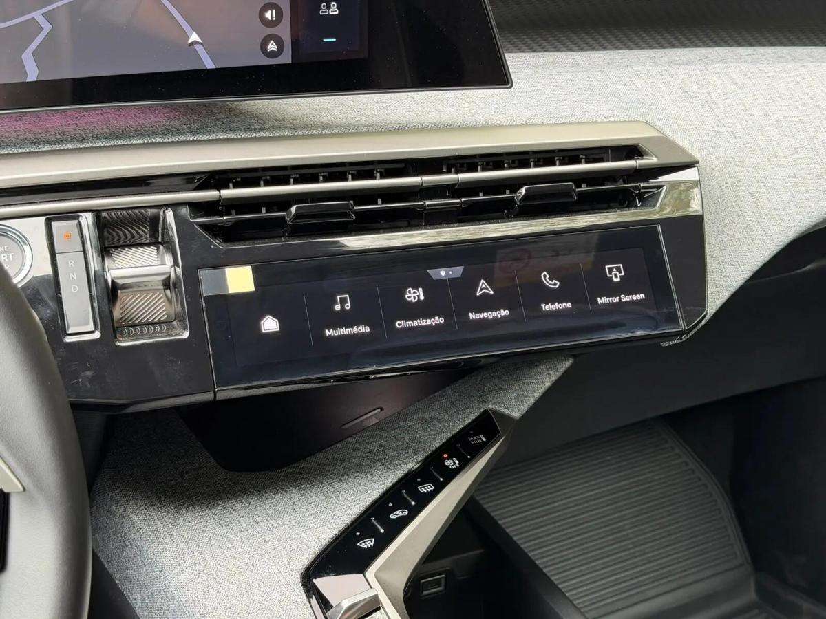 peugeot-e-3008-2025-eletrico-0cc