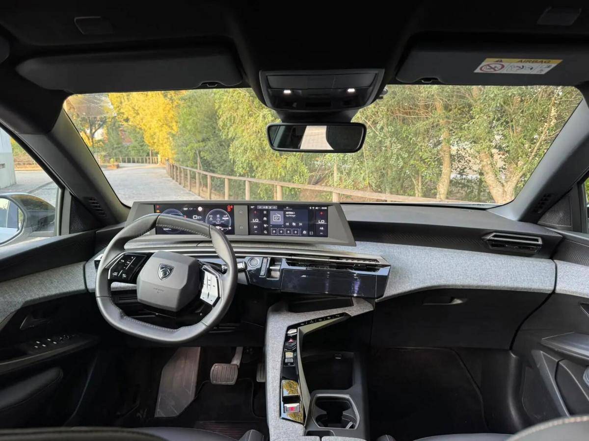 peugeot-3008-2025-gasolina-1199cc