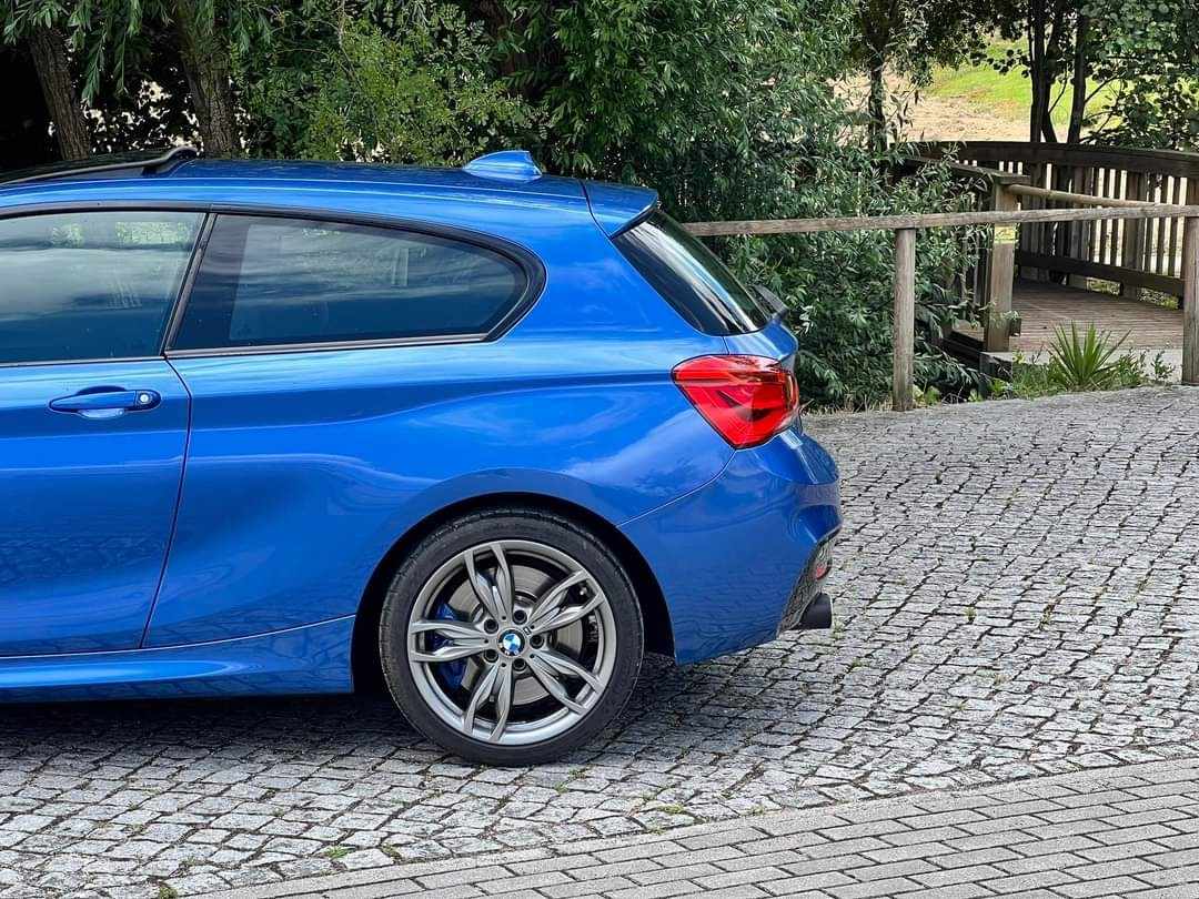 bmw-serie-1-2015-gasolina-2979cc
