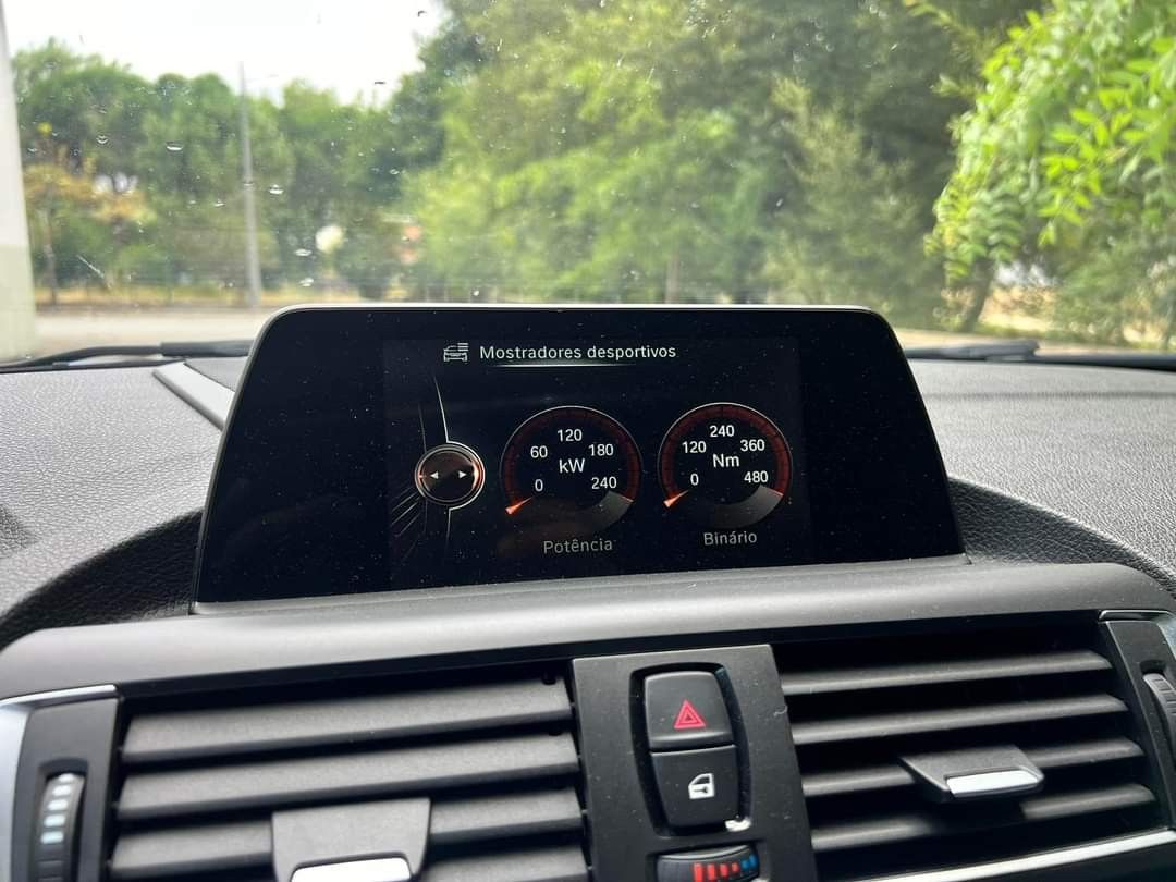 bmw-serie-1-2015-gasolina-2979cc