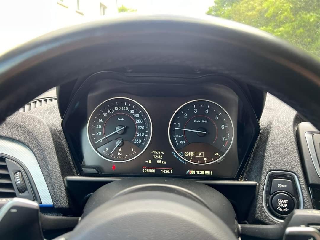 bmw-serie-1-2015-gasolina-2979cc