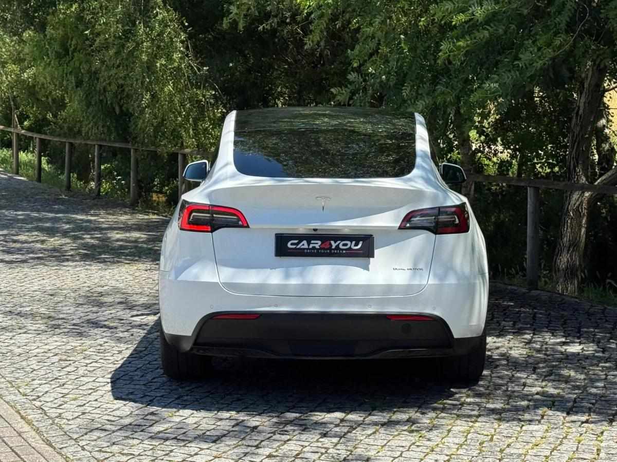 tesla-model-y-2022-eletrico-0cc