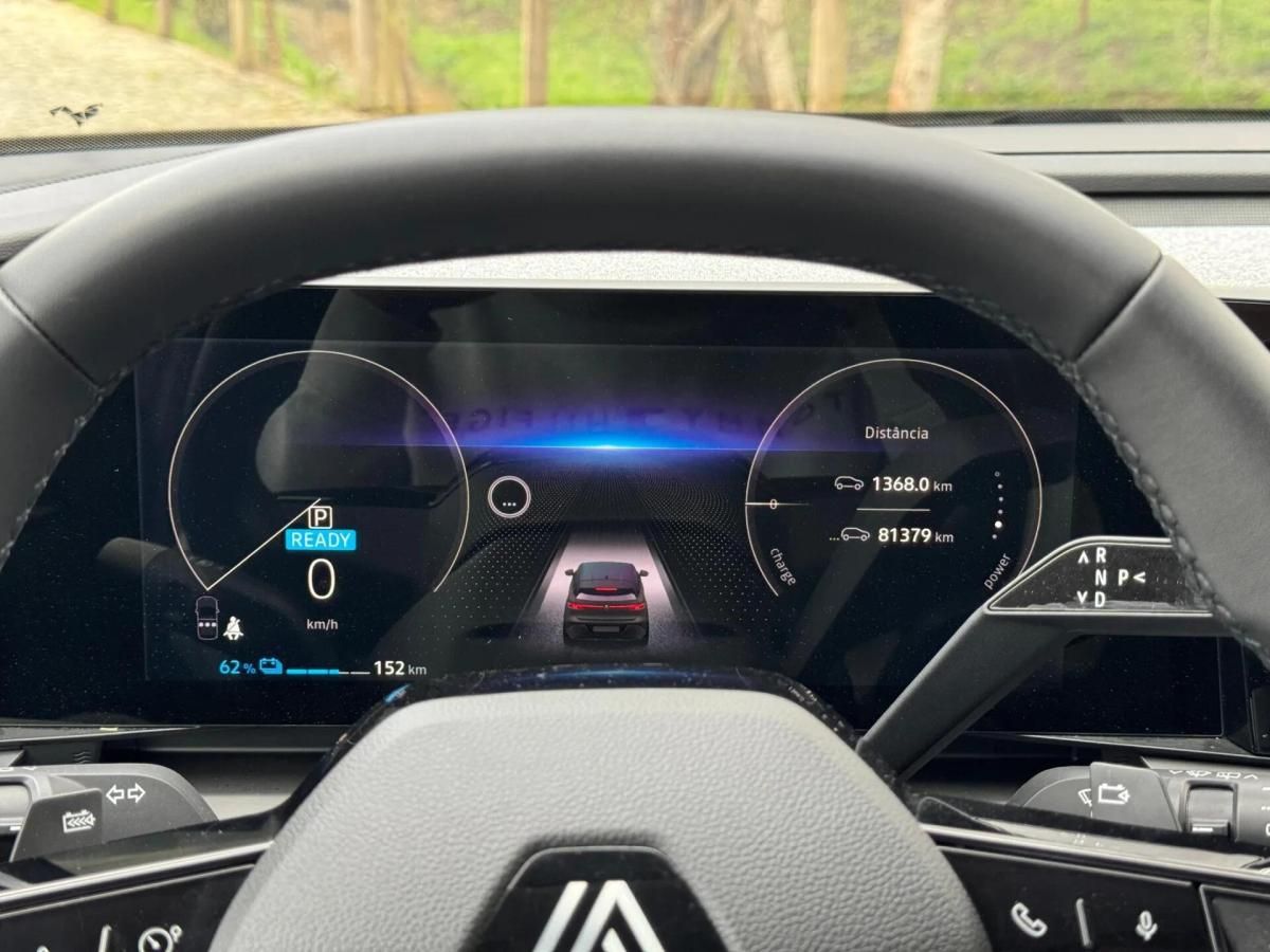 renault-megane-e-tech-2023-eletrico-0cc