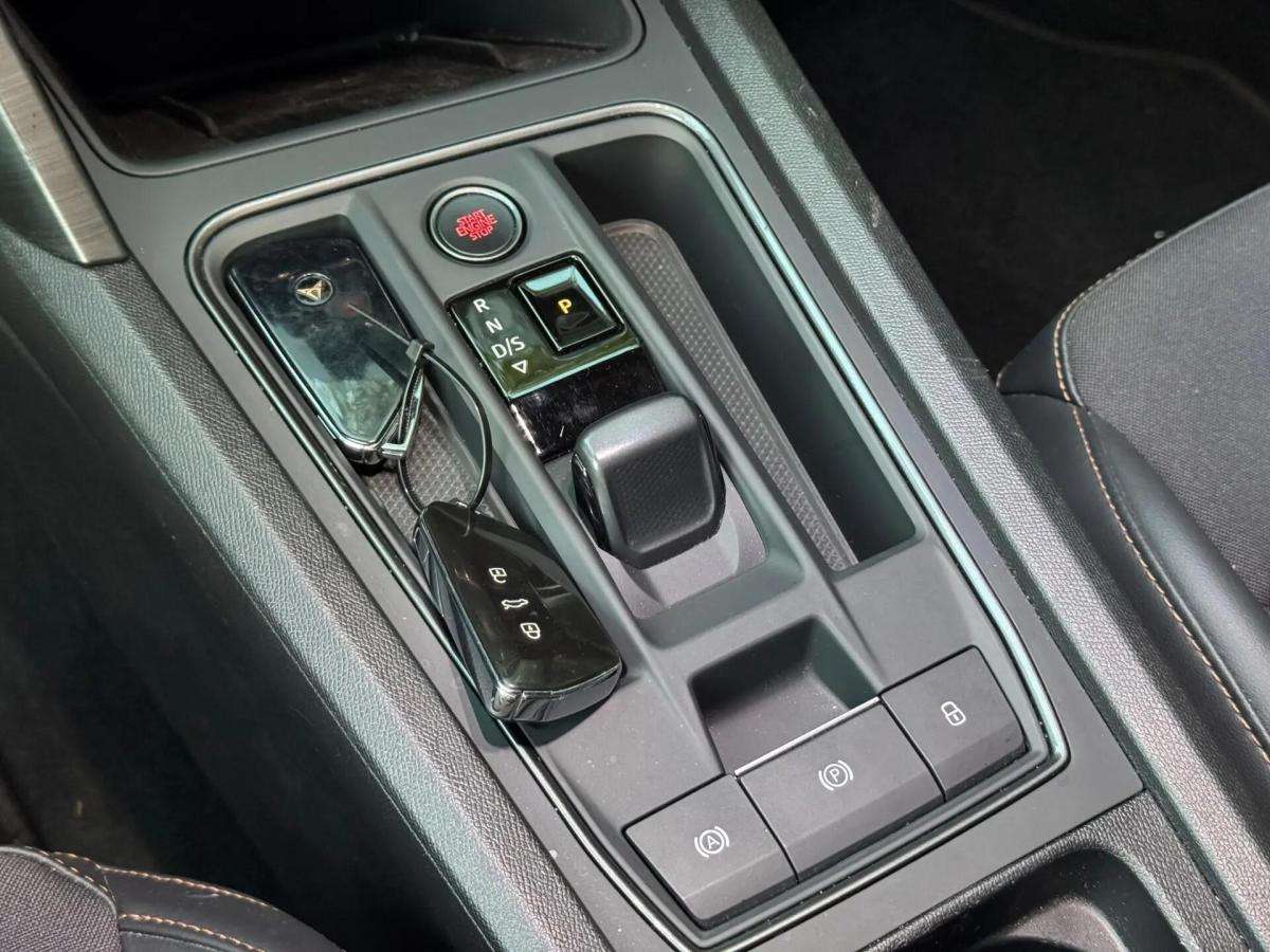 cupra-formentor-2022-hibrido-a-gasolina-1395cc