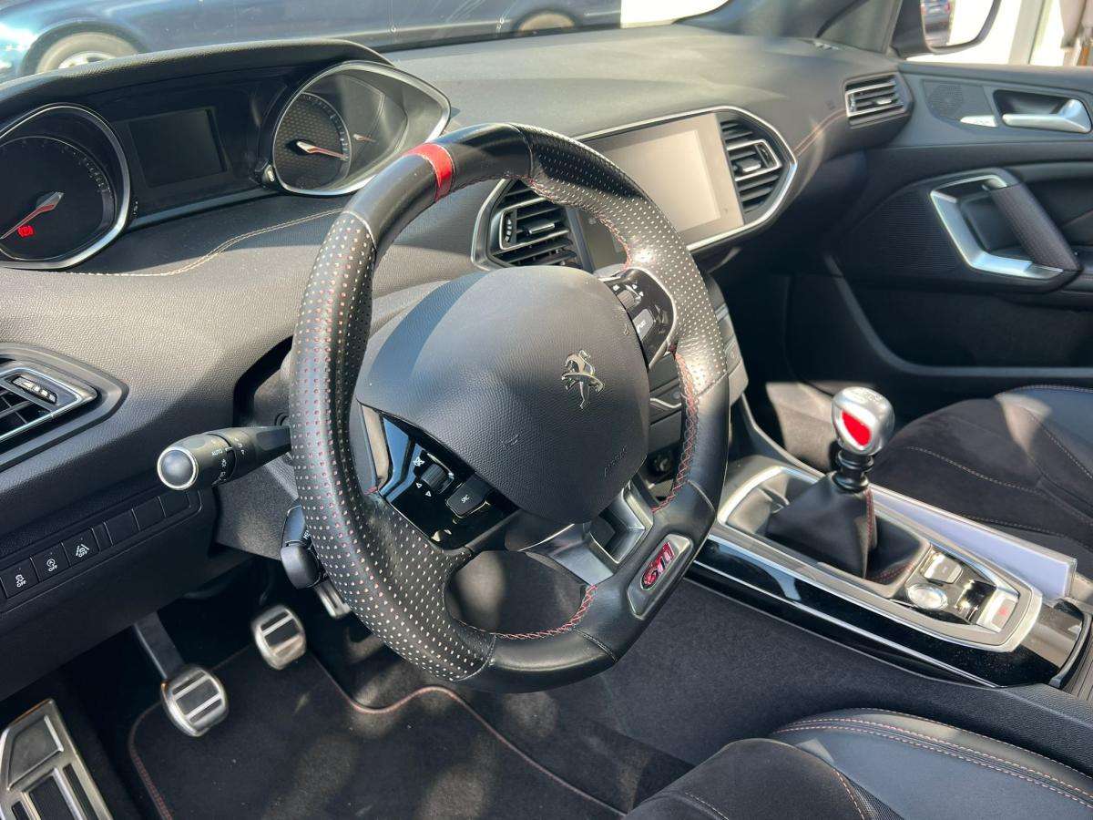 peugeot-308-2019-gasolina-1598cc