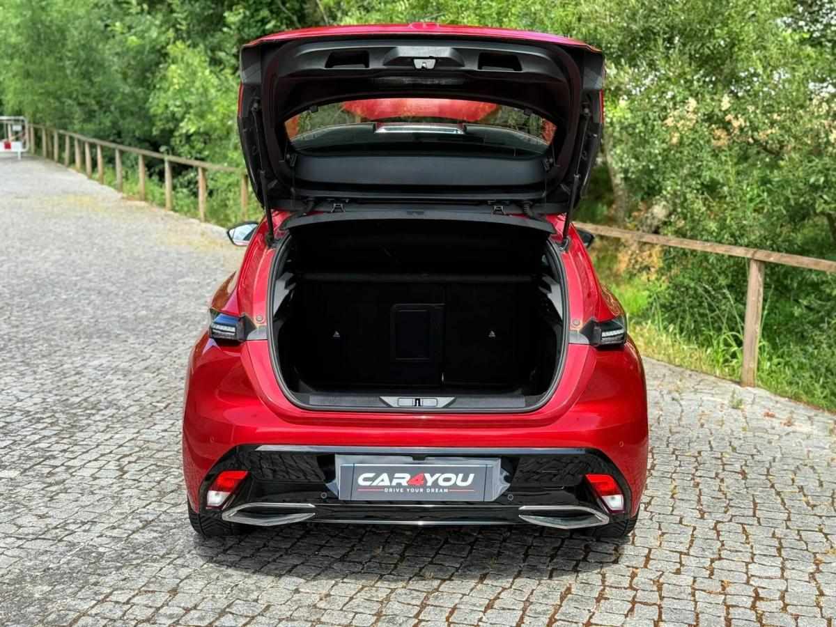 peugeot-308-2023-gasolina-1199cc
