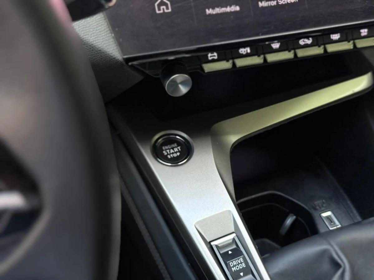 peugeot-308-2023-gasolina-1199cc