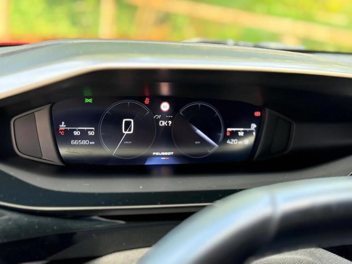 peugeot-308-2023-gasolina-1199cc