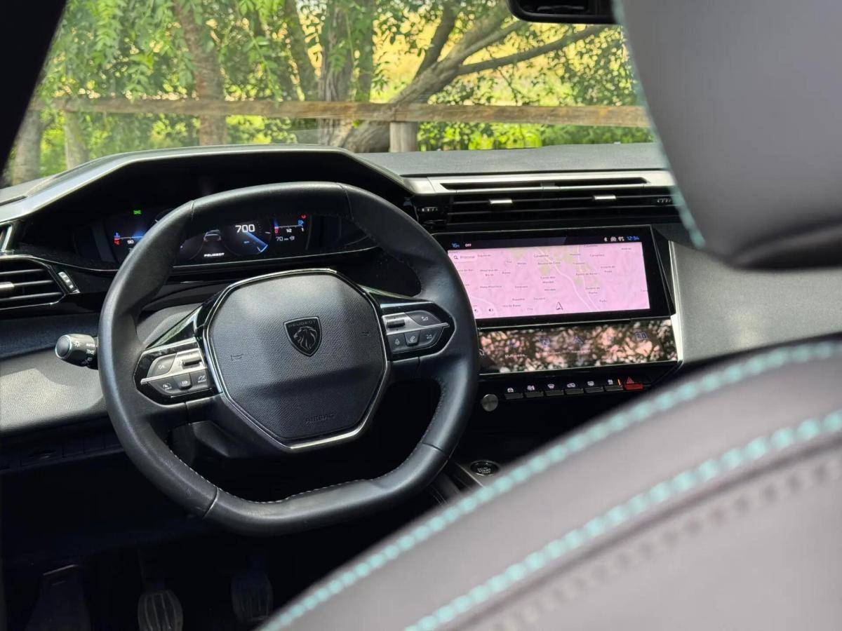 peugeot-308-2023-gasolina-1199cc