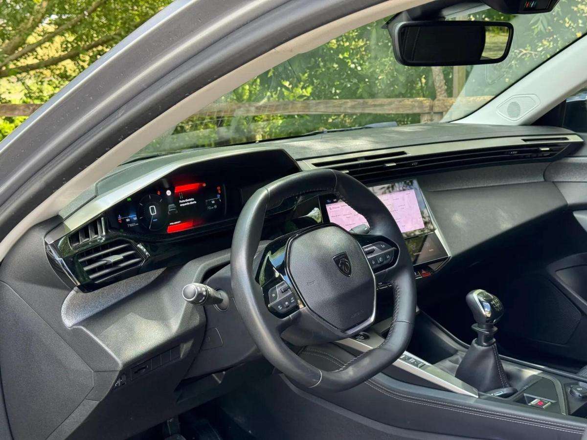peugeot-308-2023-gasolina-1199cc