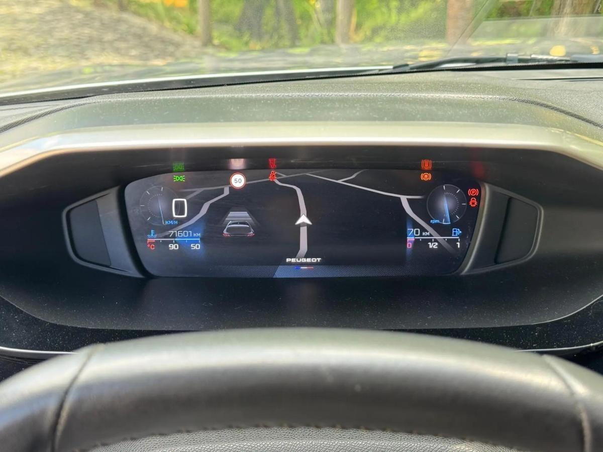 peugeot-308-2023-gasolina-1199cc