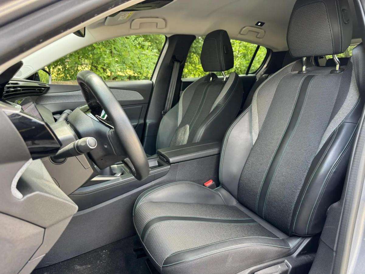 peugeot-308-2023-gasolina-1199cc