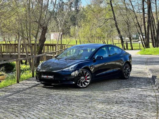 tesla-model-3-2022-eletrico-500cc