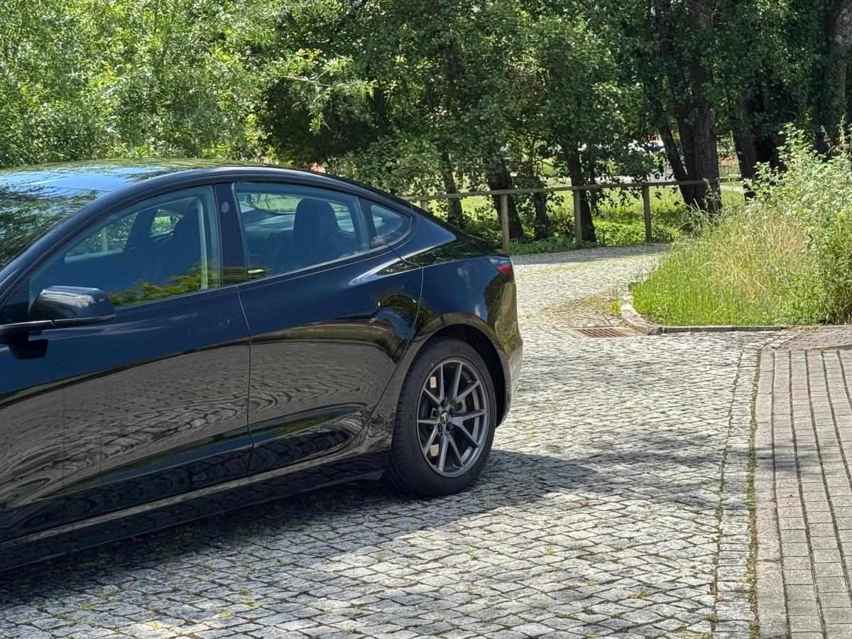 tesla-model-3-2021-eletrico-500cc