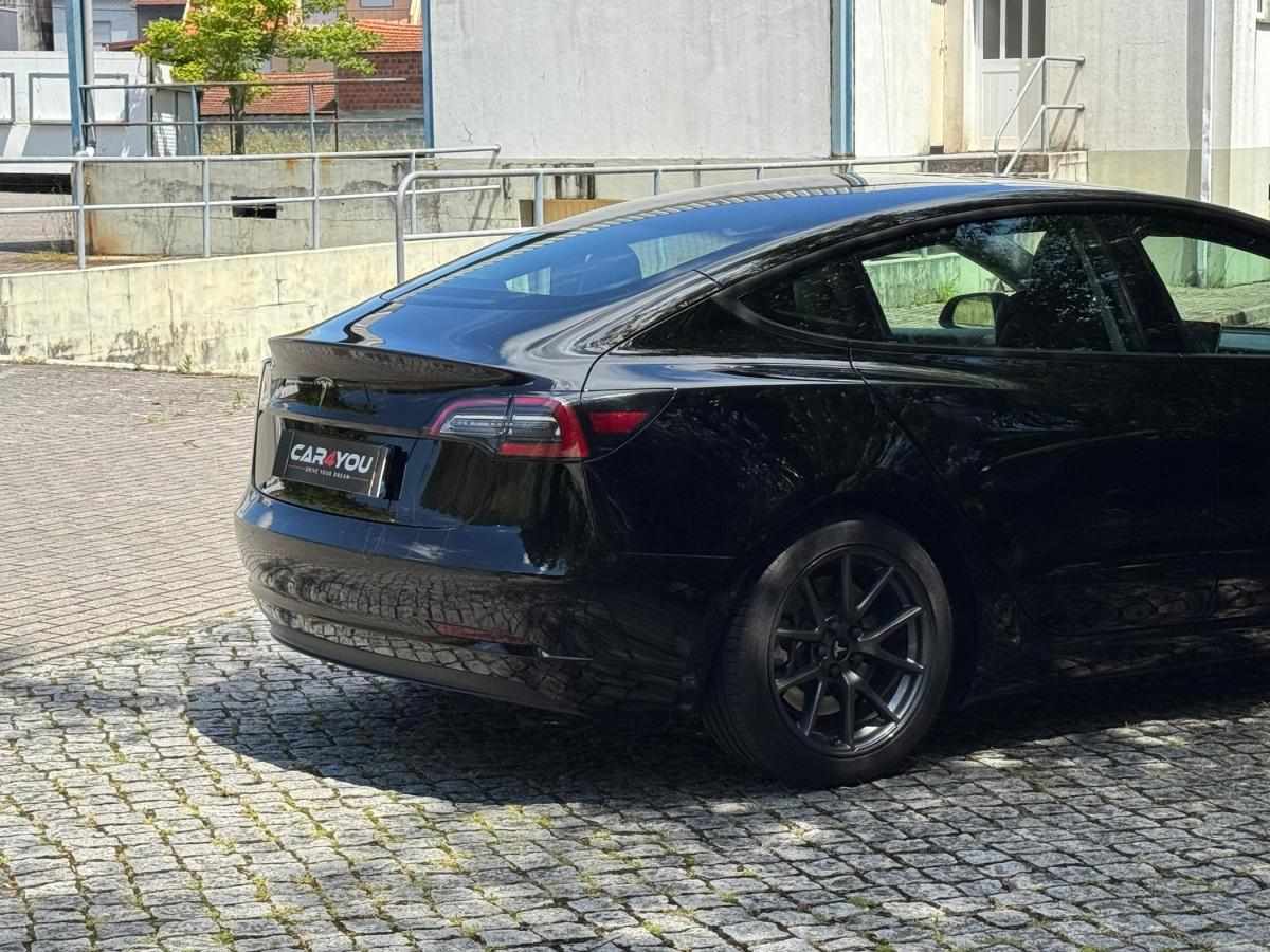 tesla-model-3-2021-eletrico-500cc