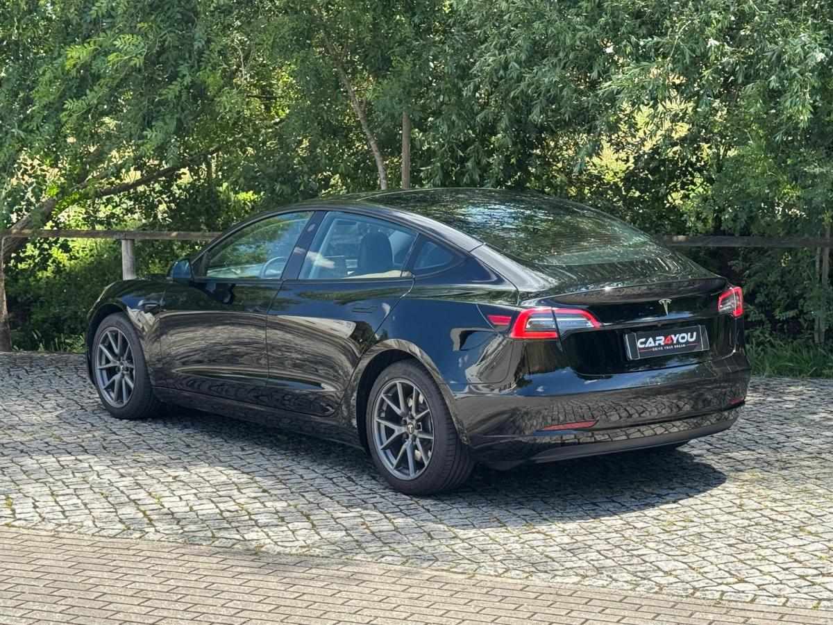 tesla-model-3-2021-eletrico-500cc