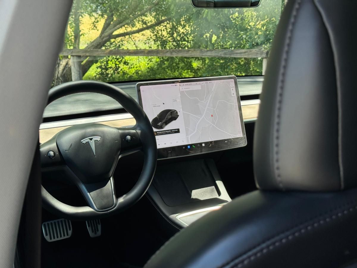 tesla-model-3-2021-eletrico-500cc