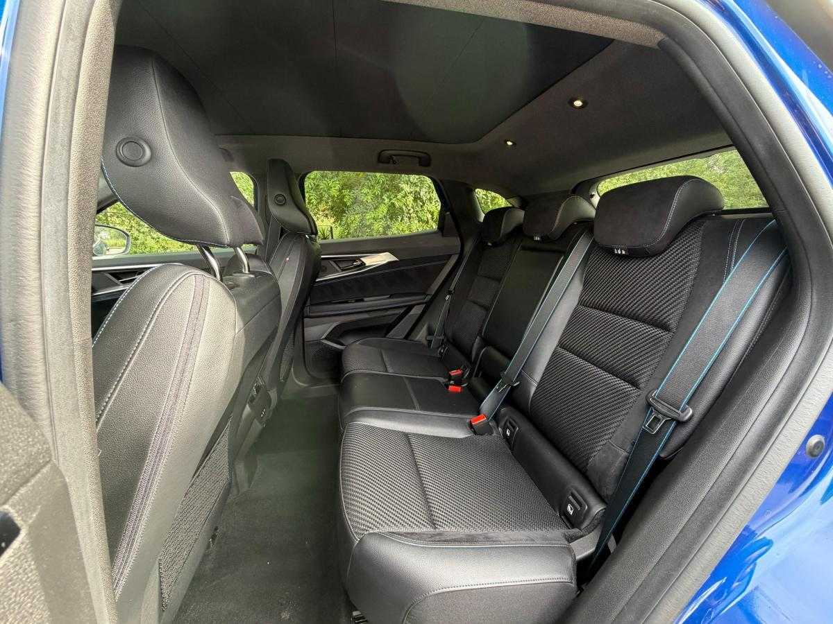 renault-austral-2023-hibrido-a-gasolina-1199cc