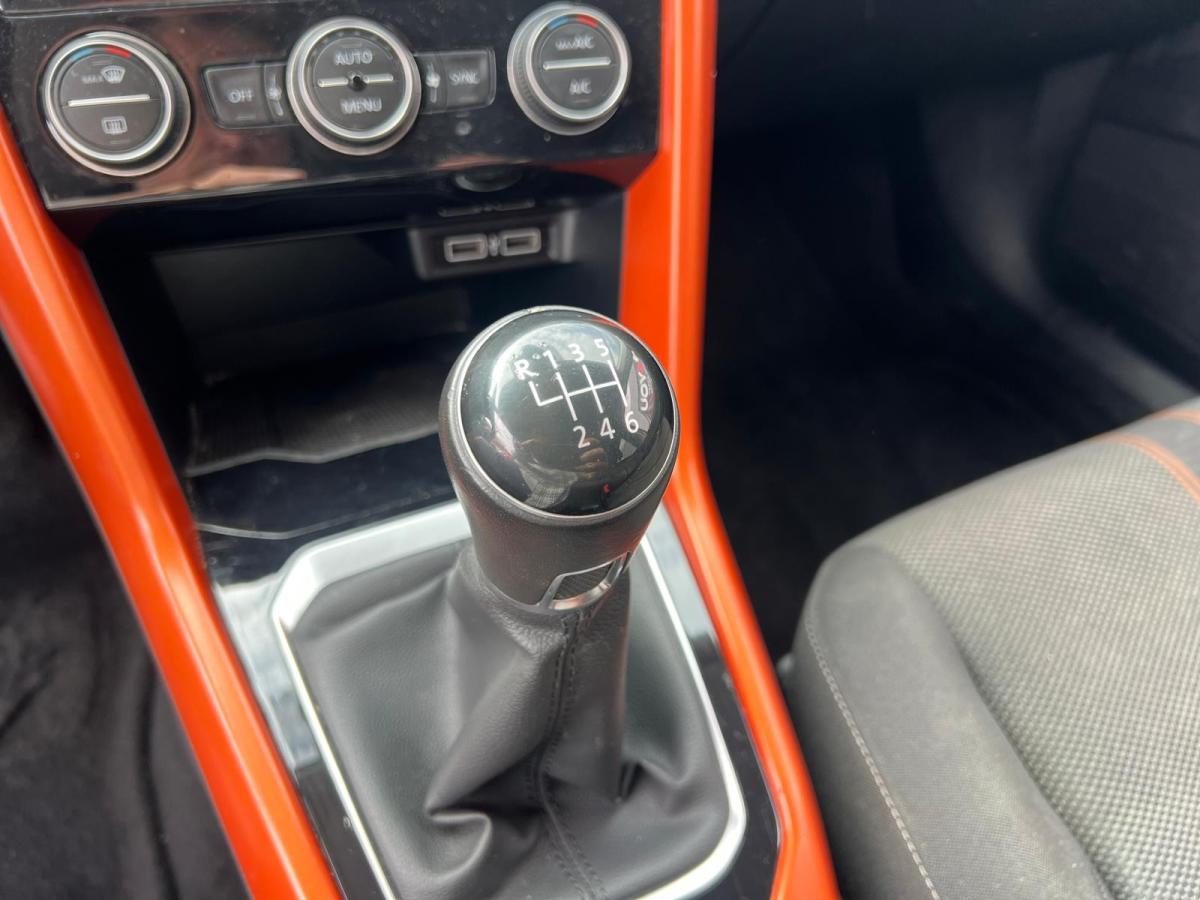volkswagen-t-roc-2019-gasolina-999cc