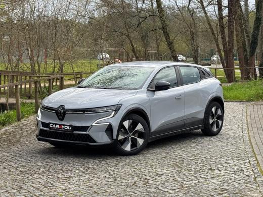 renault-megane-e-tech-2023-eletrico-500cc