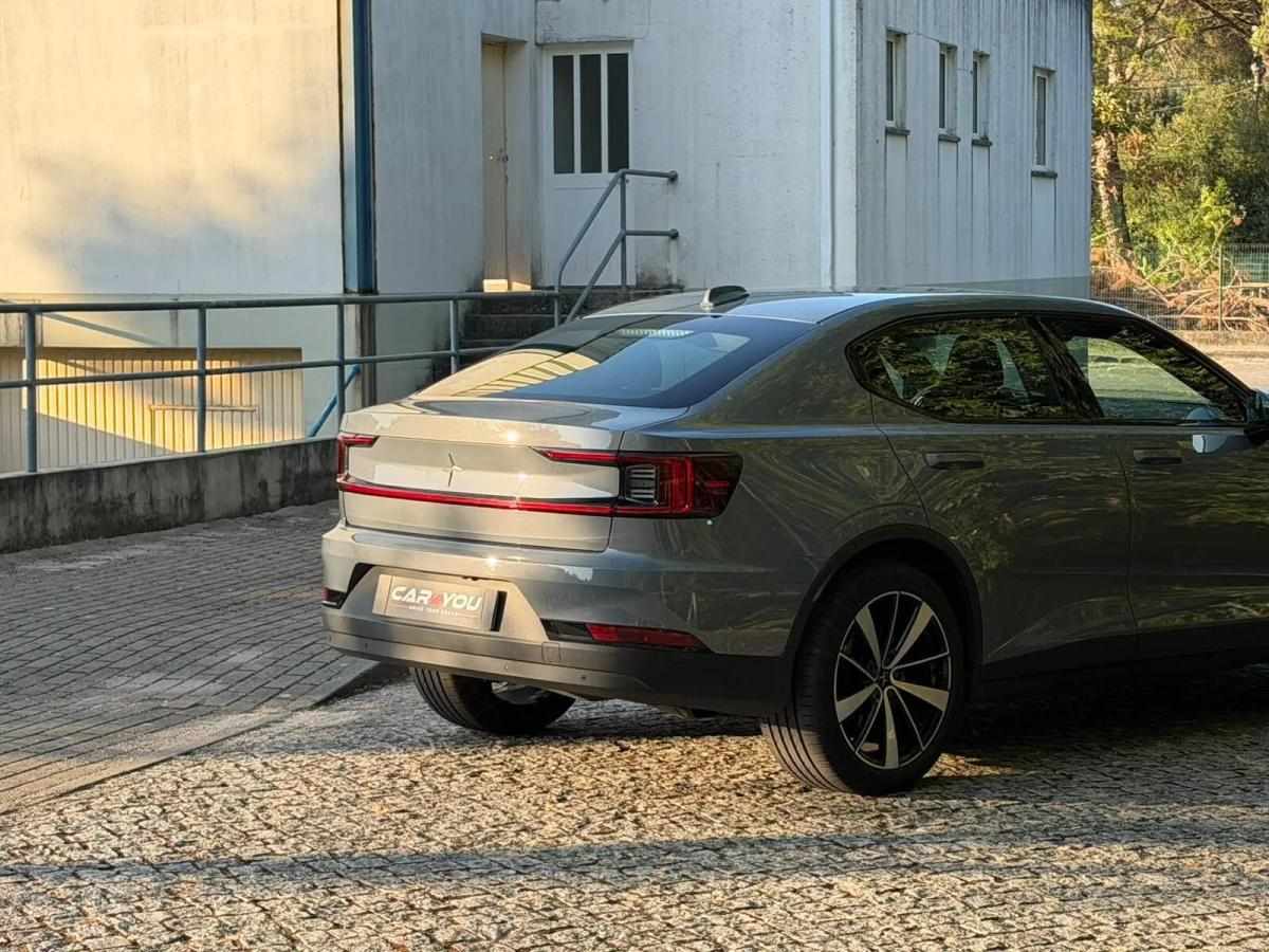 polestar-2-2022-eletrico-0cc