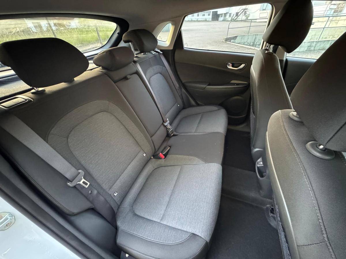hyundai-kauai-2023-eletrico-500cc