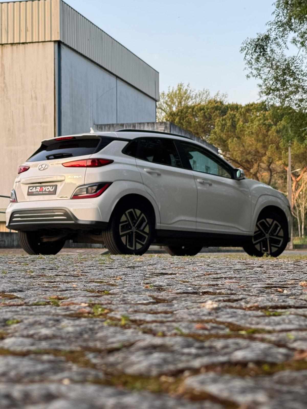 hyundai-kauai-2023-eletrico-500cc