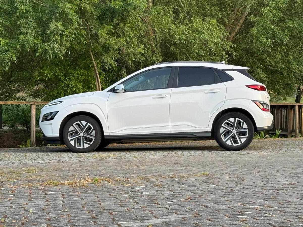 hyundai-kauai-2023-eletrico-500cc