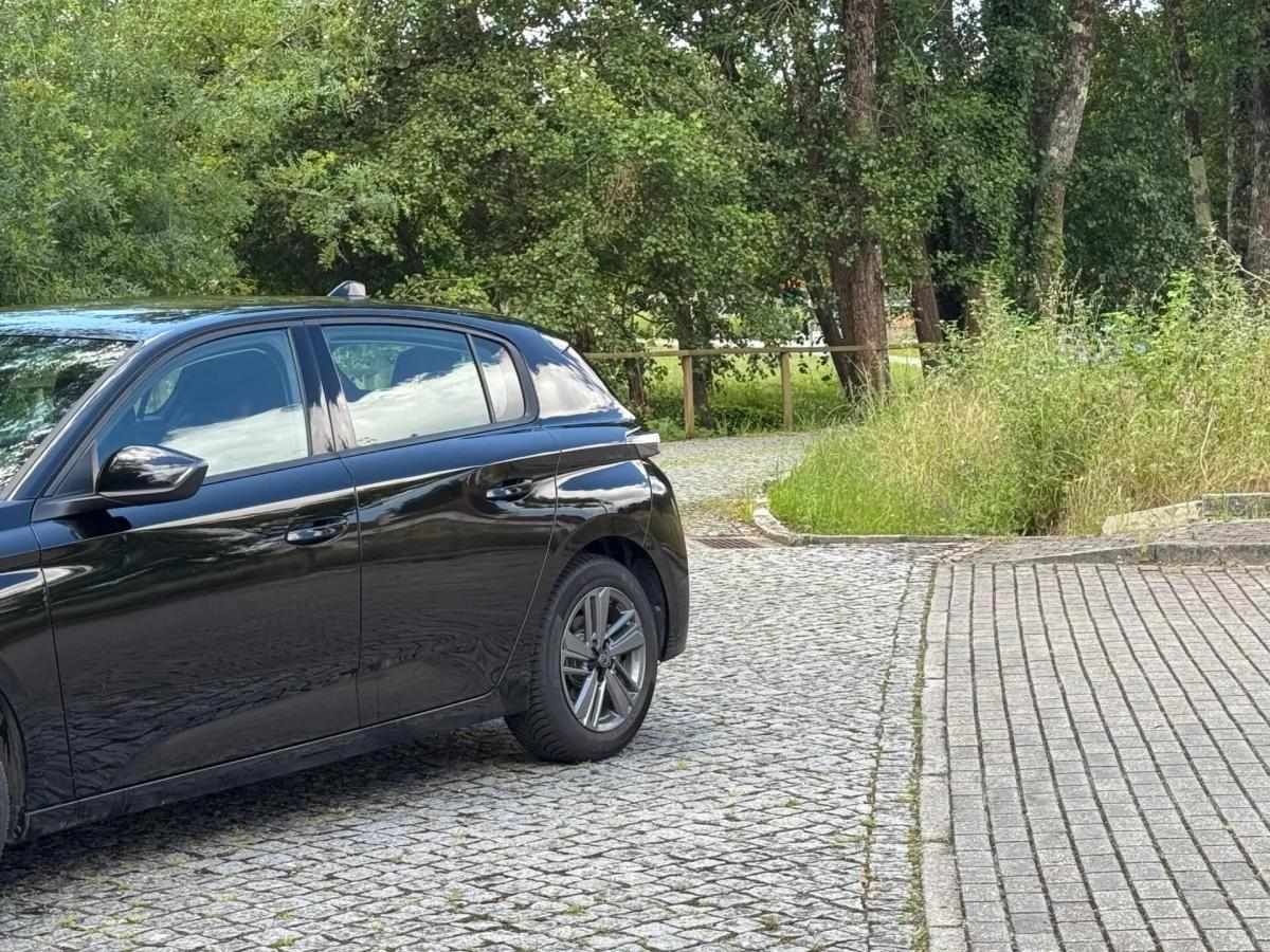 peugeot-308-2022-gasolina-1199cc