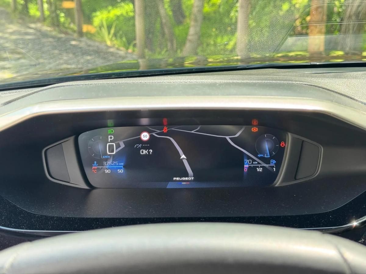 peugeot-308-2022-gasolina-1199cc