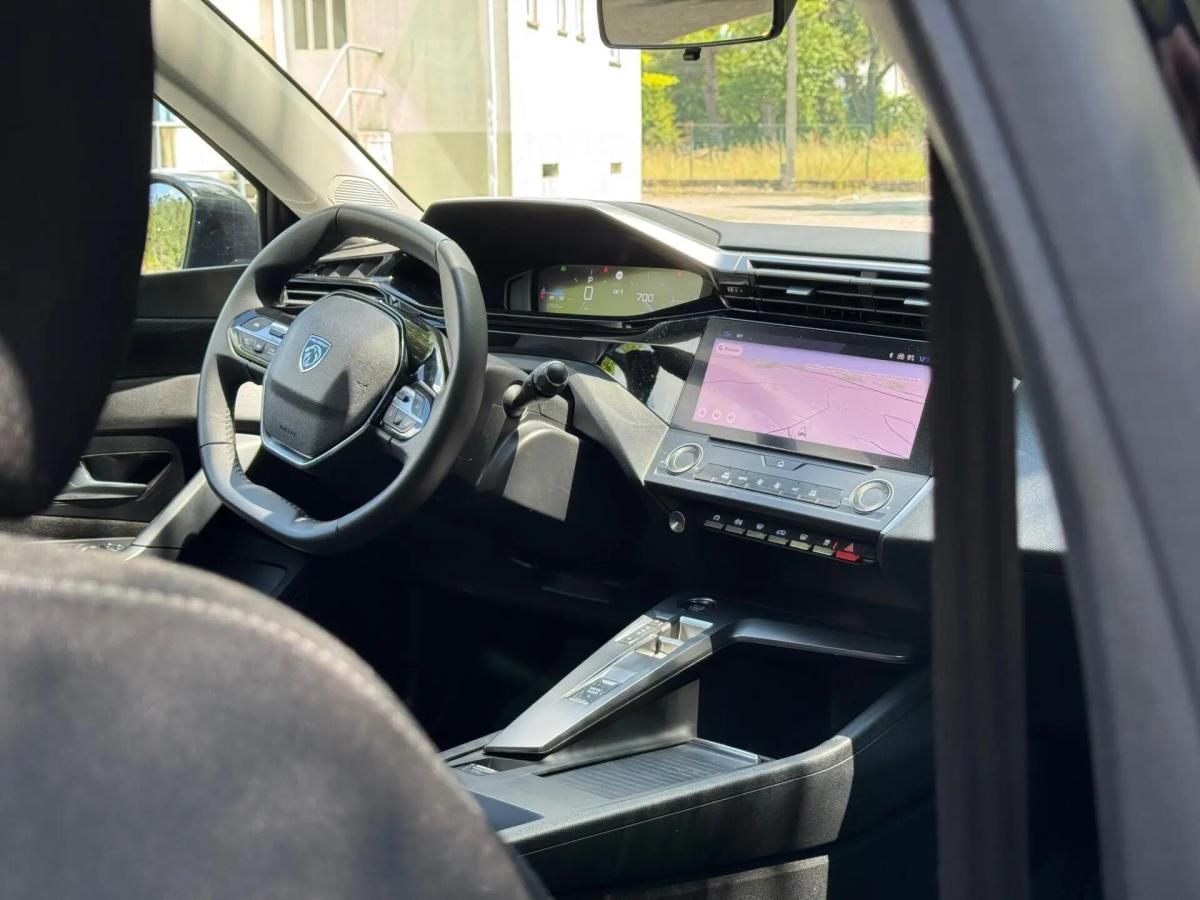 peugeot-308-2022-gasolina-1199cc