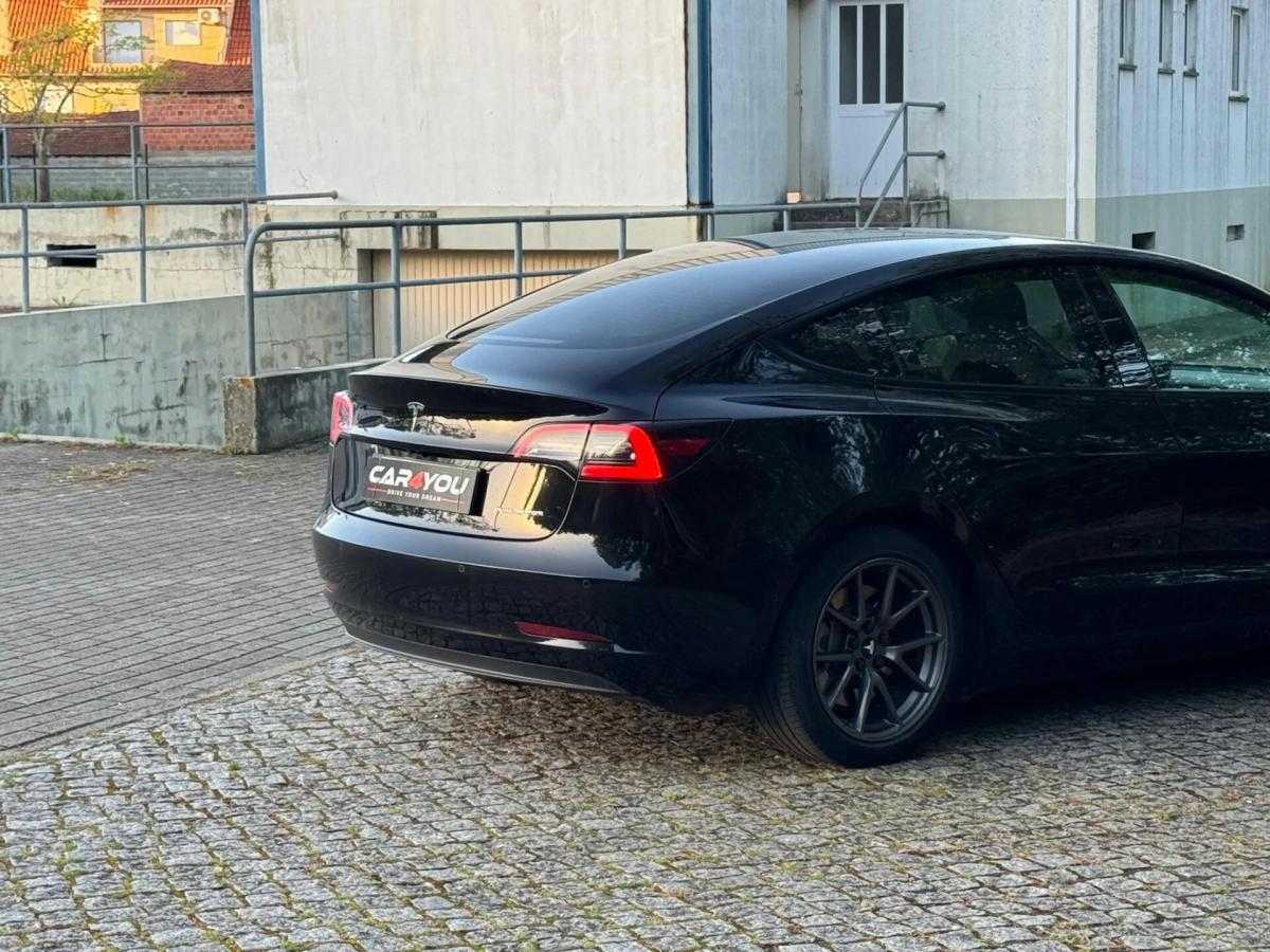 tesla-model-3-2021-eletrico-0cc