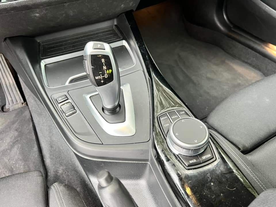 bmw-serie-1-2019-diesel-1995cc