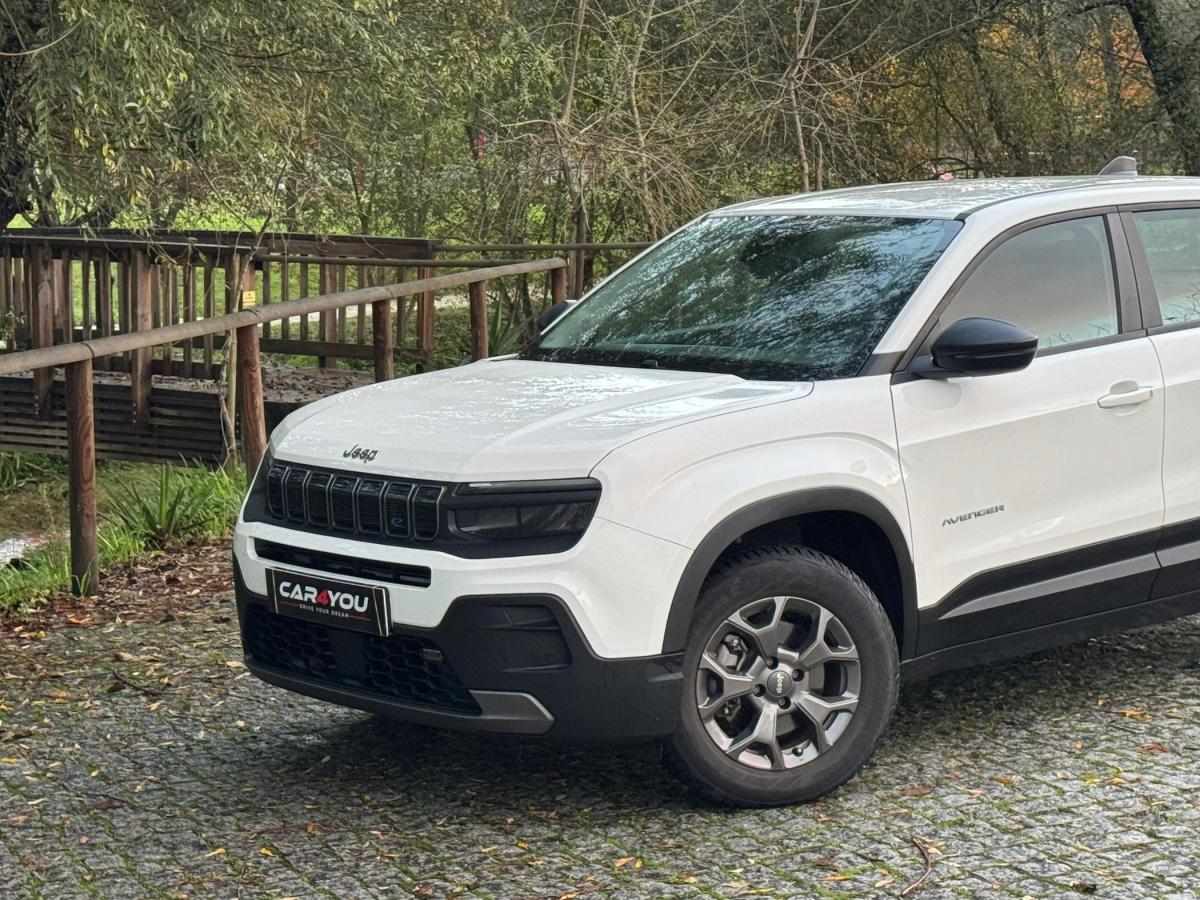 jeep-avenger-2024-eletrico-500cc