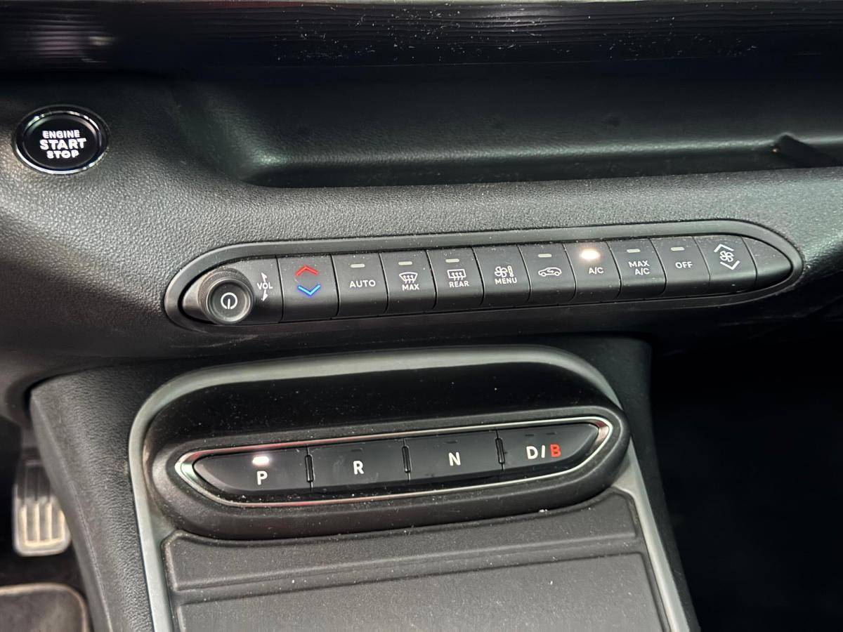 jeep-avenger-2024-eletrico-500cc
