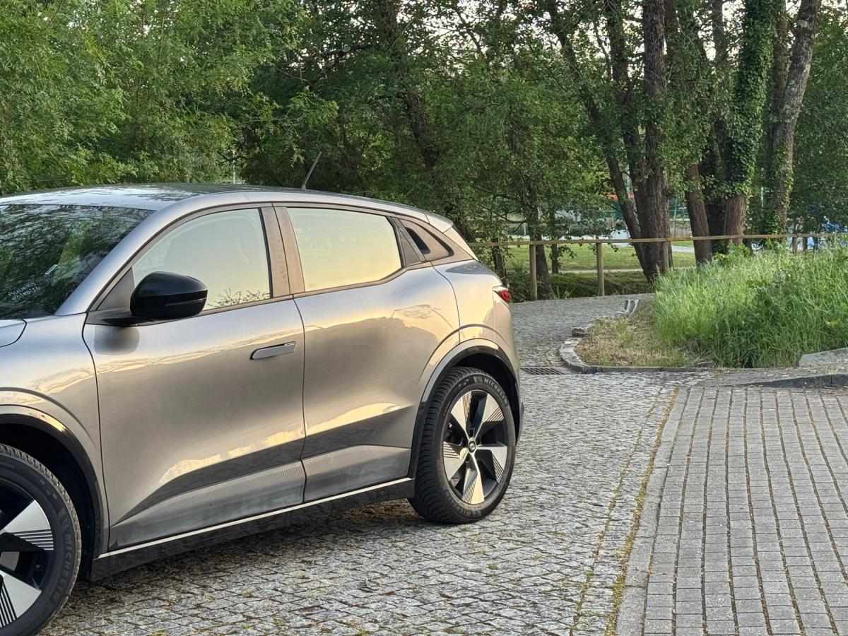 renault-megane-e-tech-2022-eletrico-500cc