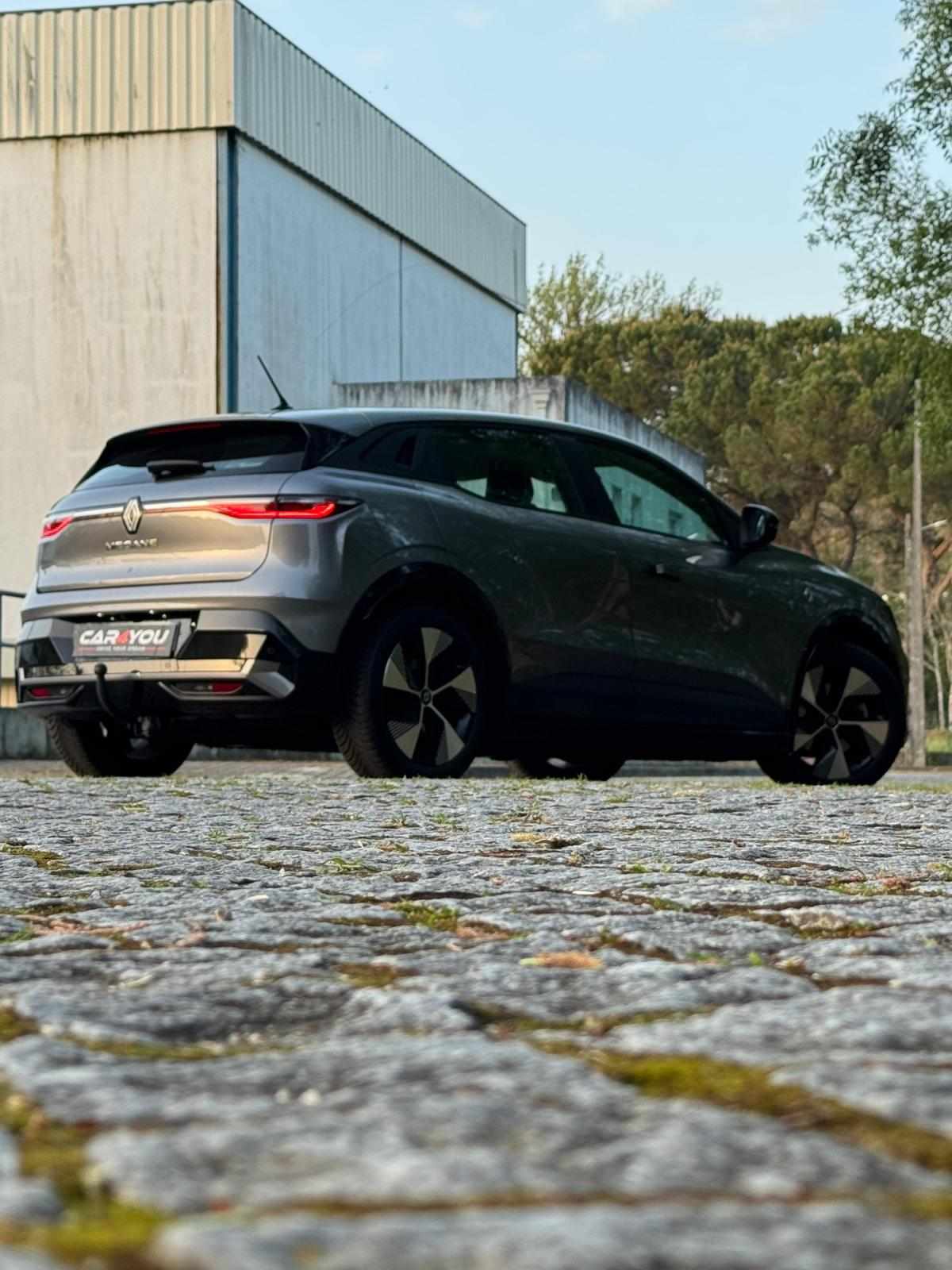 renault-megane-e-tech-2022-eletrico-500cc