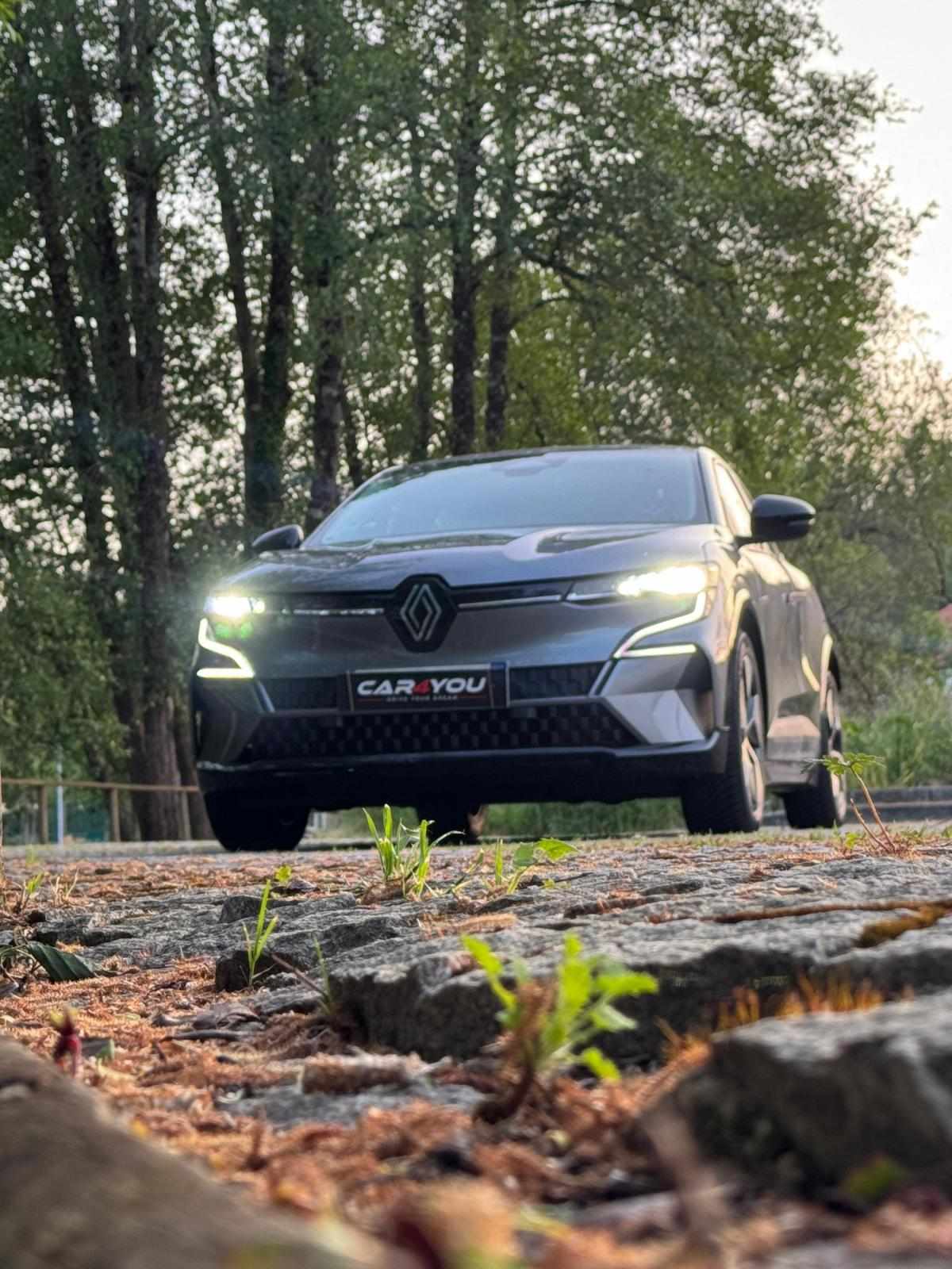 renault-megane-e-tech-2022-eletrico-500cc