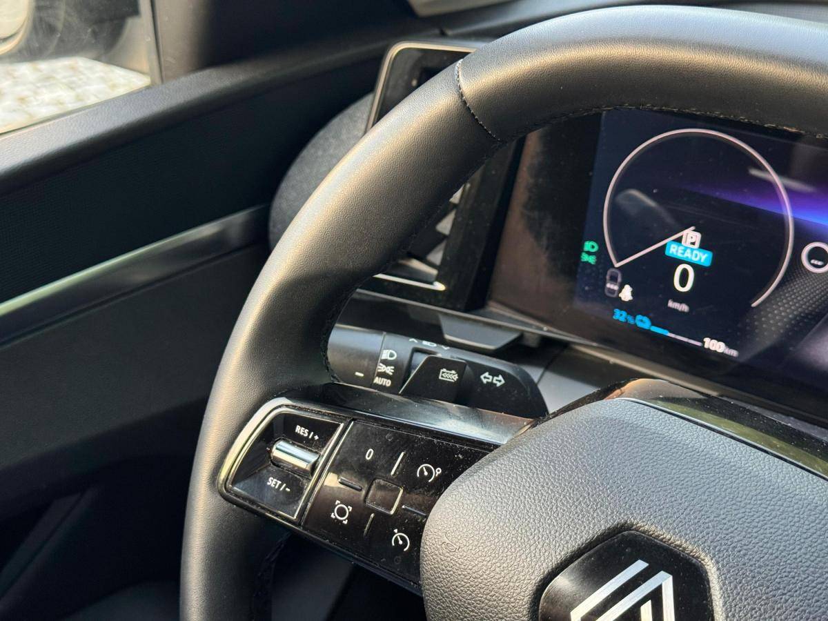 renault-megane-e-tech-2022-eletrico-500cc