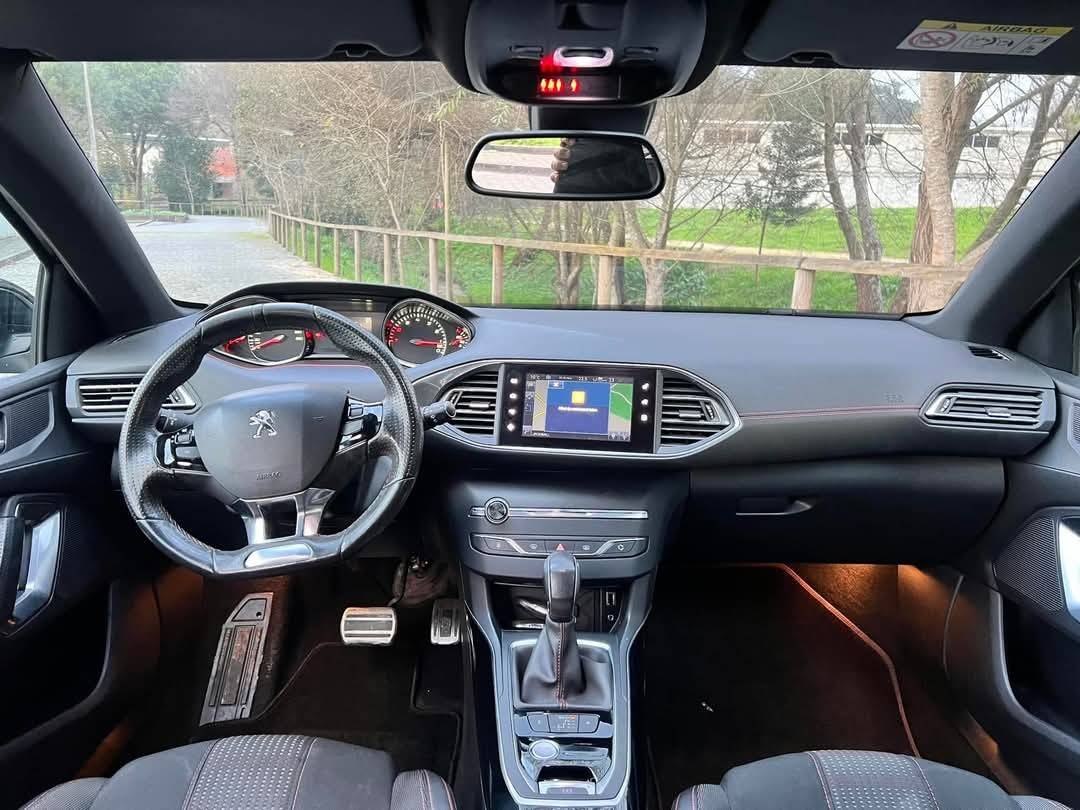 peugeot-308-2016-gasolina-1199cc