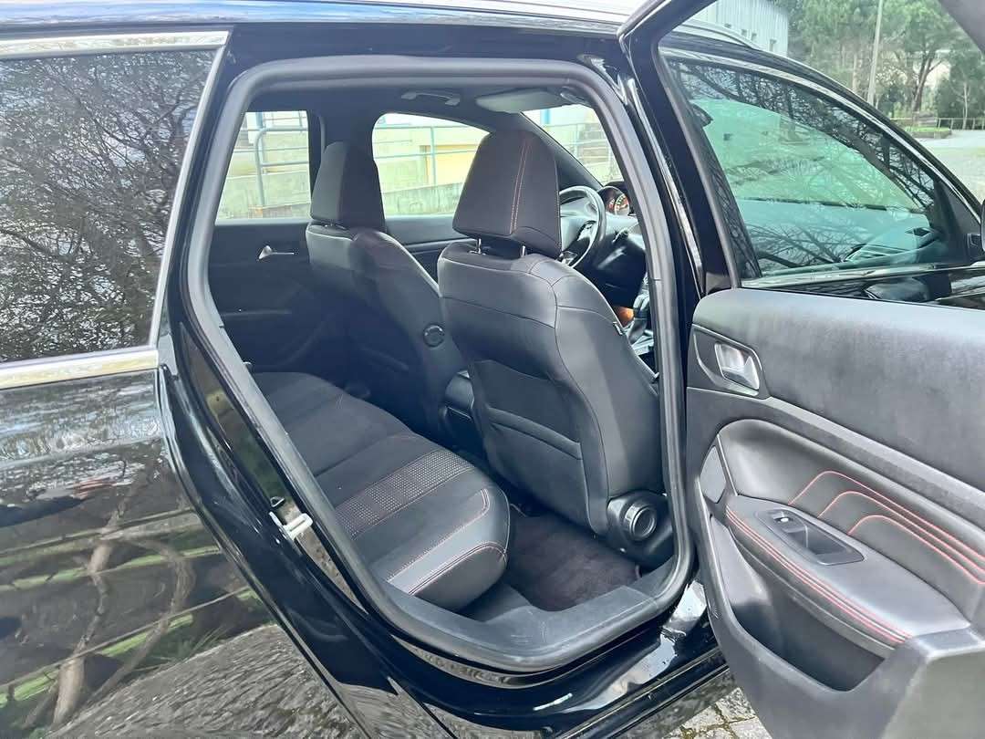 peugeot-308-2016-gasolina-1199cc