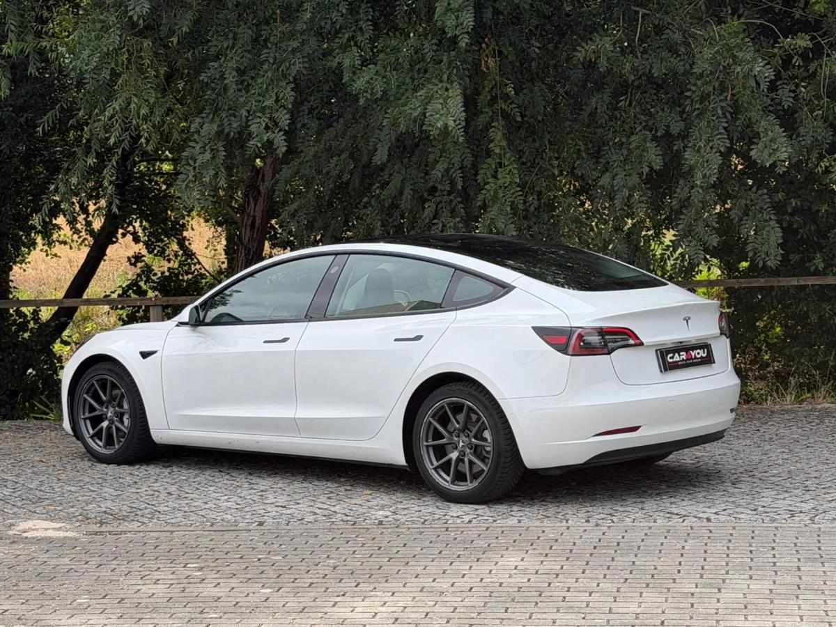 tesla-model-3-2021-eletrico-0cc