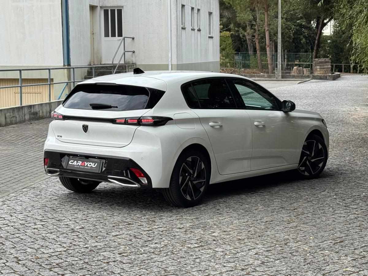 peugeot-308-2022-gasolina-1199cc