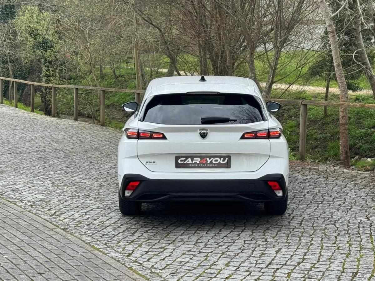peugeot-308-sw-2023-gasolina-1199cc
