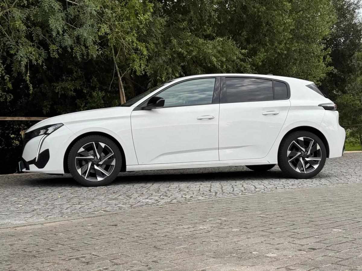peugeot-308-2022-gasolina-1199cc